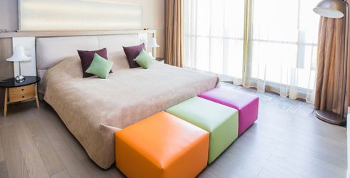 hotel room image