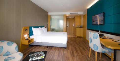 hotel room image