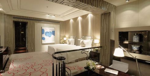 hotel room image