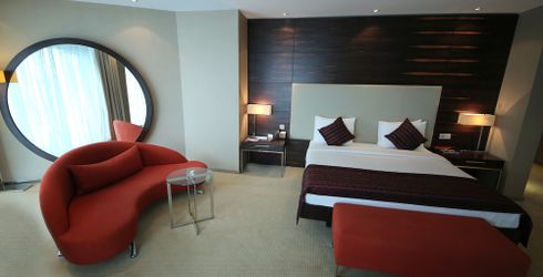 hotel room image