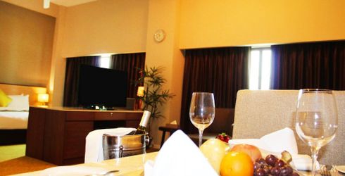 hotel room image