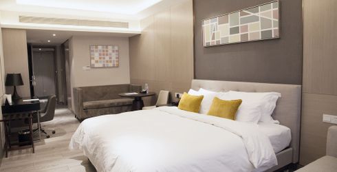 hotel room image