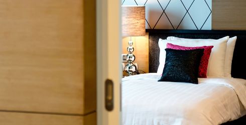 hotel room image