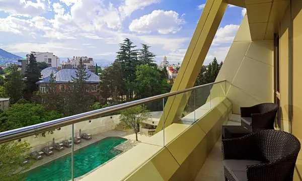 Sheraton Grand Tbilisi Metechi Palace hotel in Tbilisi 