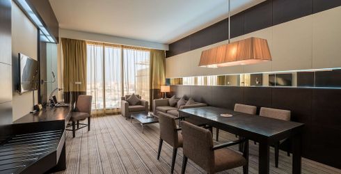 hotel room image