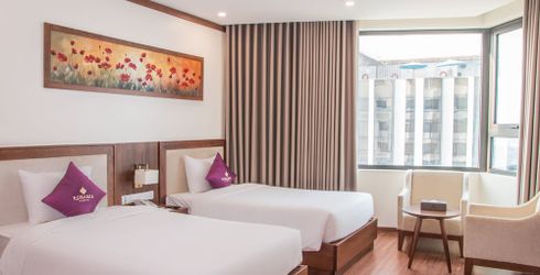 hotel room image