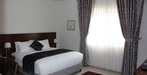 hotel room image