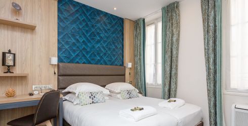 hotel room image