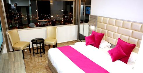 hotel room image