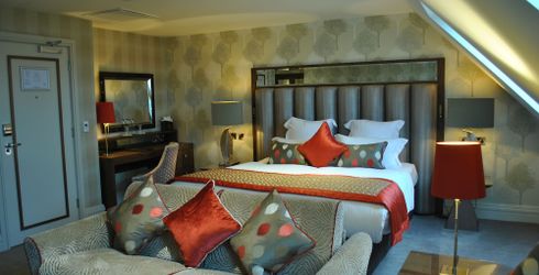 hotel room image