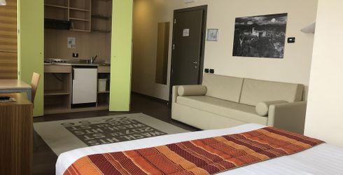 hotel room image
