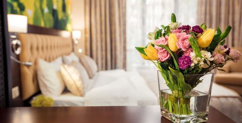 hotel room image