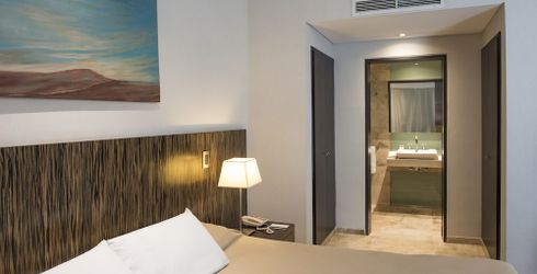 hotel room image