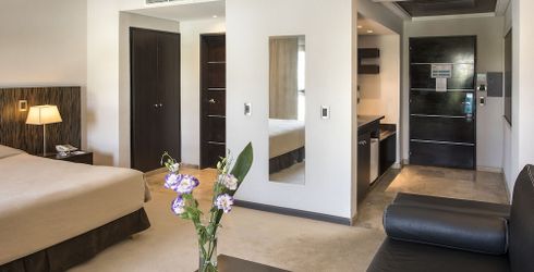 hotel room image