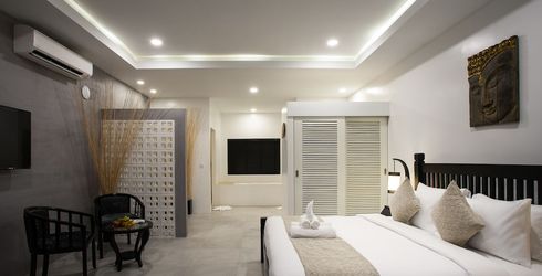 hotel room image
