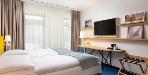 hotel room image
