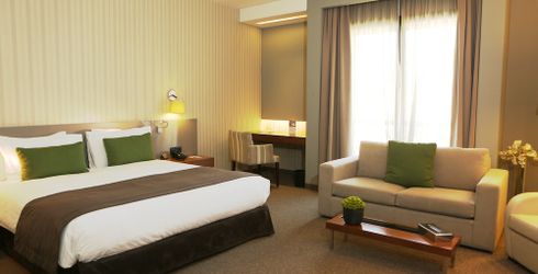 hotel room image