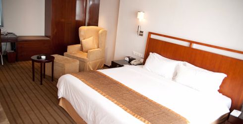 hotel room image