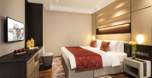 hotel room image