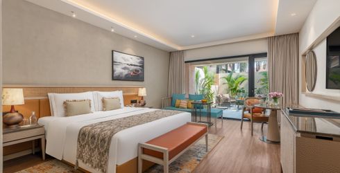 hotel room image