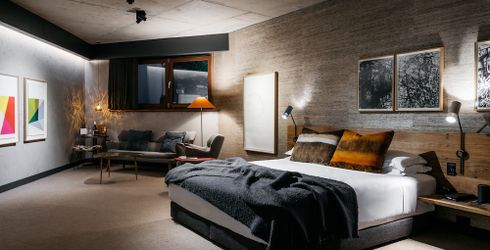 hotel room image