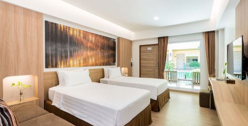 hotel room image