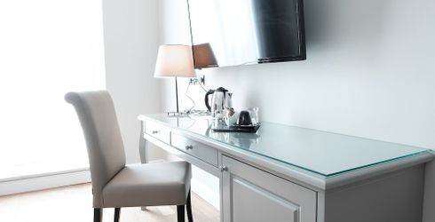 hotel room image