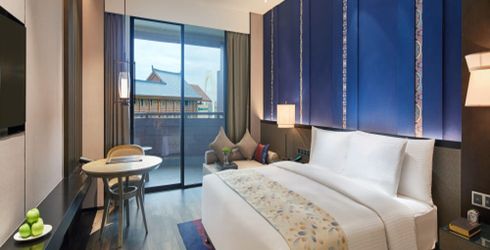 hotel room image