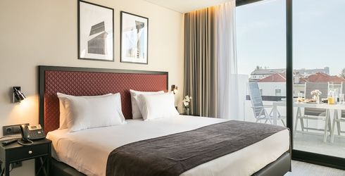 hotel room image