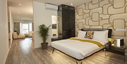 hotel room image