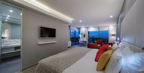 hotel room image