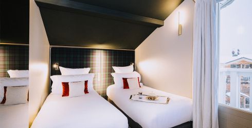 hotel room image