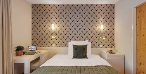 hotel room image