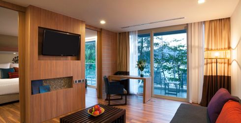 hotel room image