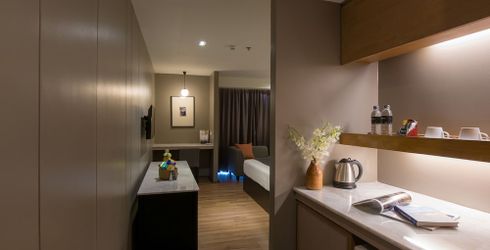 hotel room image
