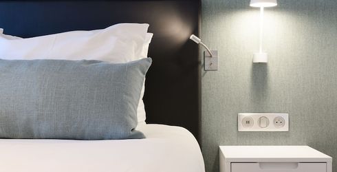 hotel room image