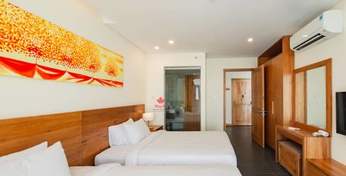 hotel room image