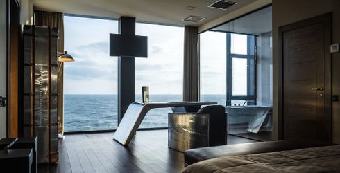hotel room image