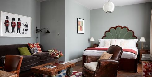 hotel room image