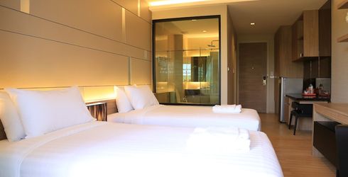 hotel room image