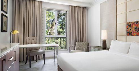 hotel room image