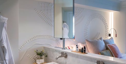 hotel room image
