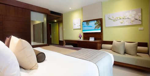 hotel room image