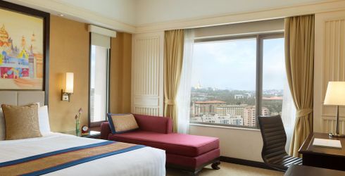 hotel room image