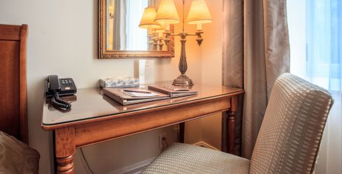 hotel room image