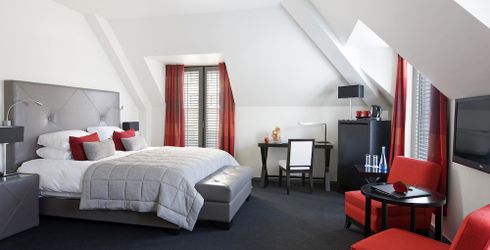 hotel room image