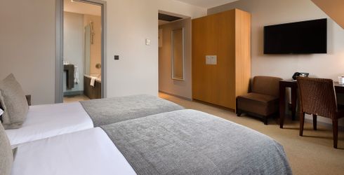 hotel room image