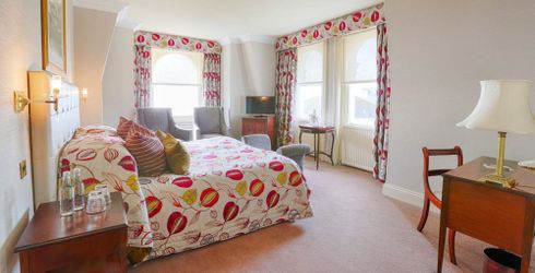 hotel room image