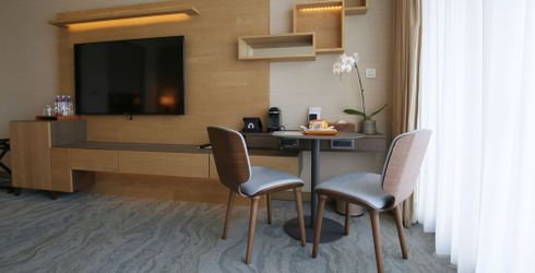 hotel room image