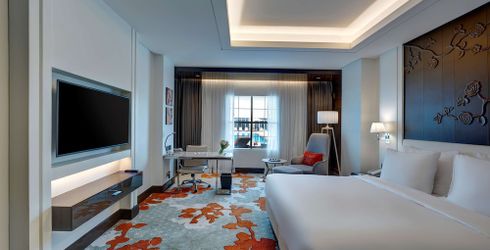 hotel room image
